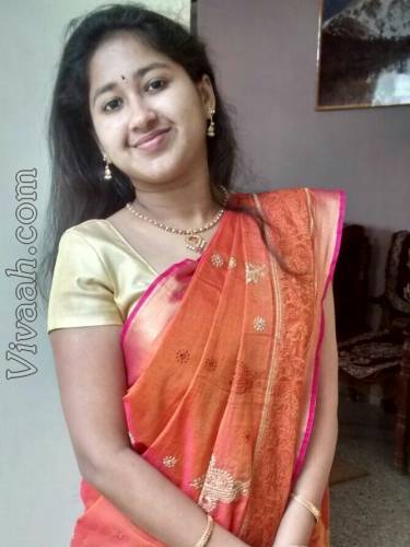 Profile of Deepika S., a Vellalar bride